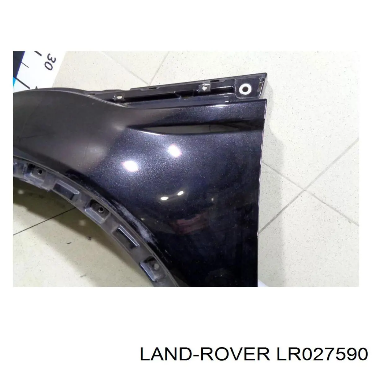 Купити LR027590 Land Rover Крило переднє ліве