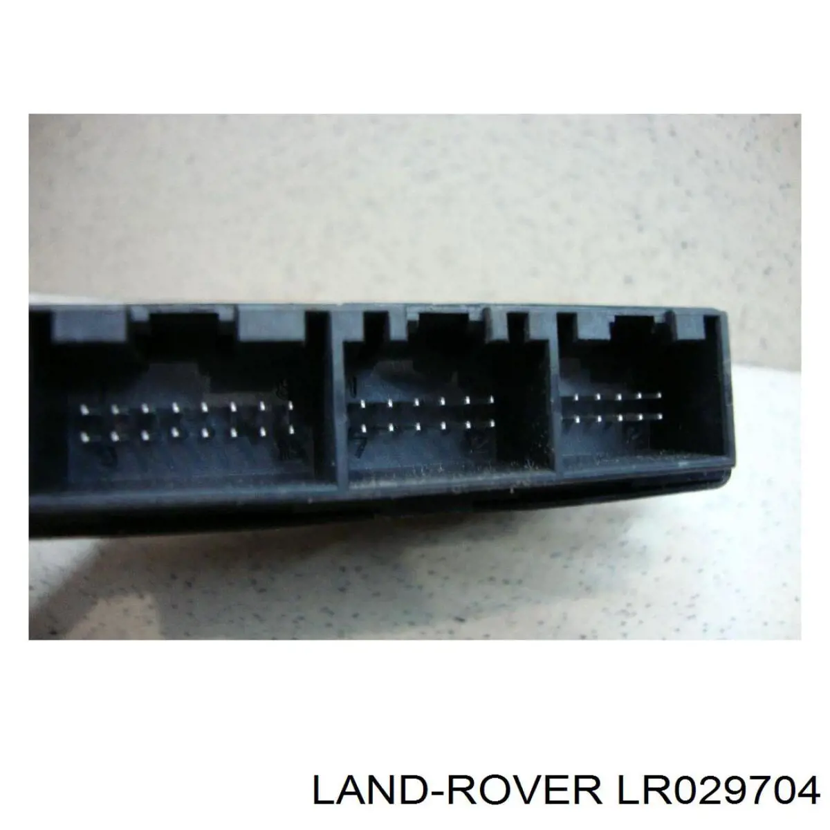 Модуль керування (ЕБУ) парктроніком Land Rover LR029704 ціна, від 93.82 USD