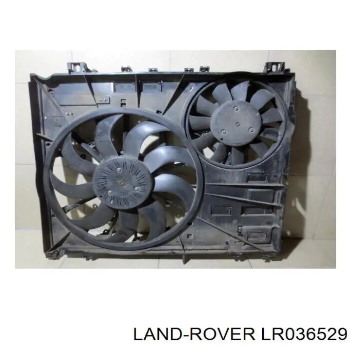 Дифузор радіатора охолодження, в зборі з двигуном і крильчаткою Land Rover LR036529 ціна, від 301.15 USD