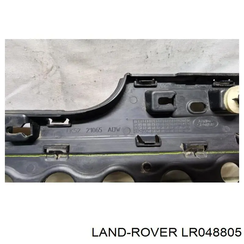 Молдинг передньої лівої двері, нижній Land Rover LR125981 ціна, від 41.81 USD