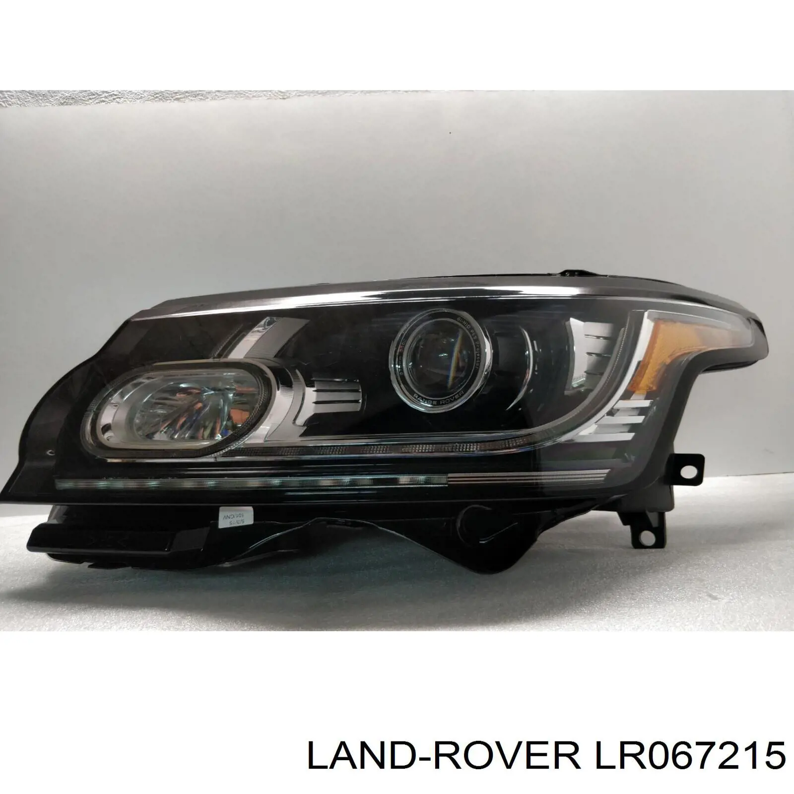 LR067215 Land Rover Фари