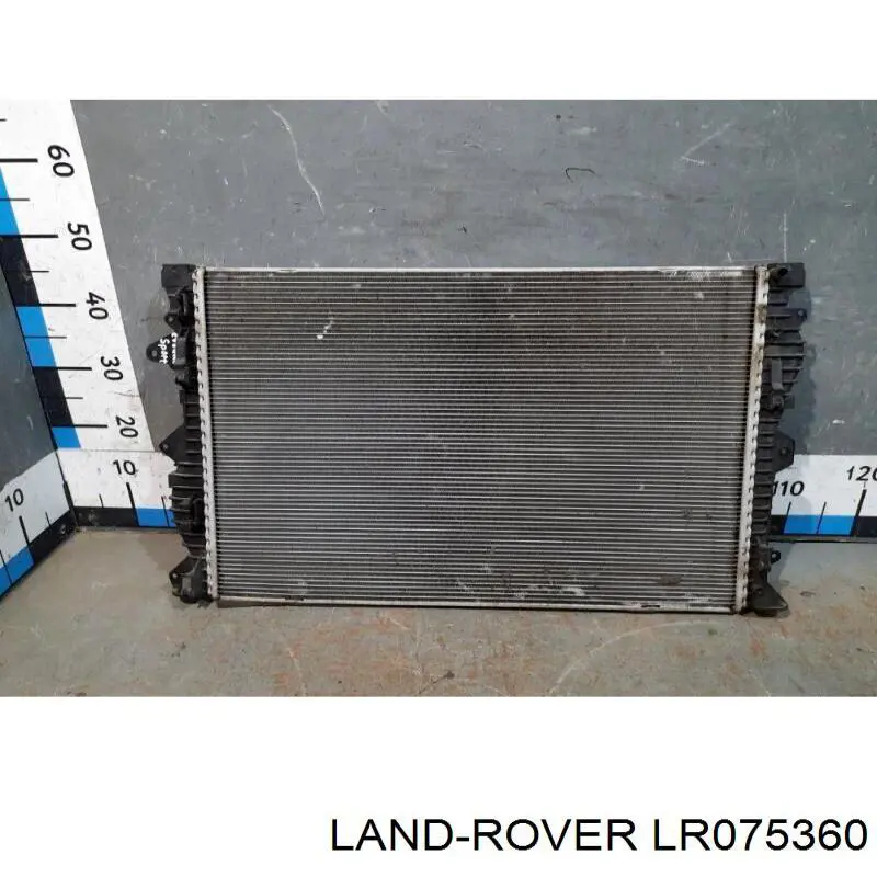 Радіатор охолодження двигуна GJ328005BB Land Rover