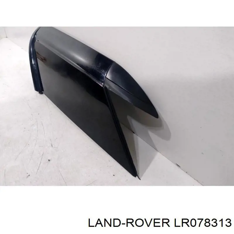 Накладка стійки кузова зовнішня, задня права LR078313 Land Rover