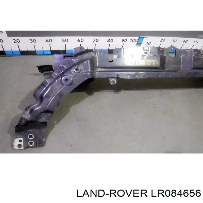 Рамка радіатора верхня Land Rover LR061189 ціна, від 241.80 USD