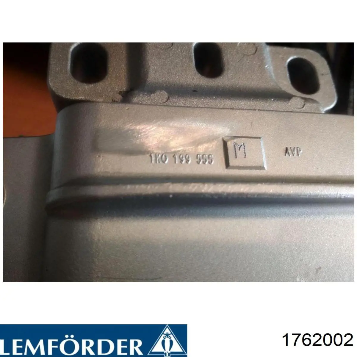 Кульова опора, нижня, права Lemforder 1762002 ціна, від 18.58 USD