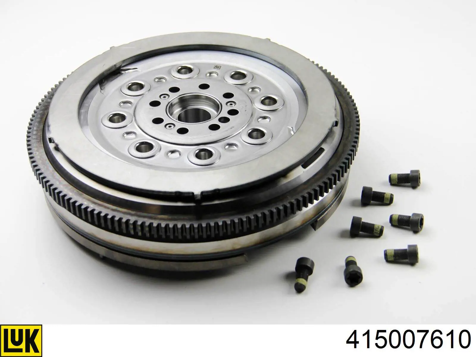 Маховик 415007610 Polcar