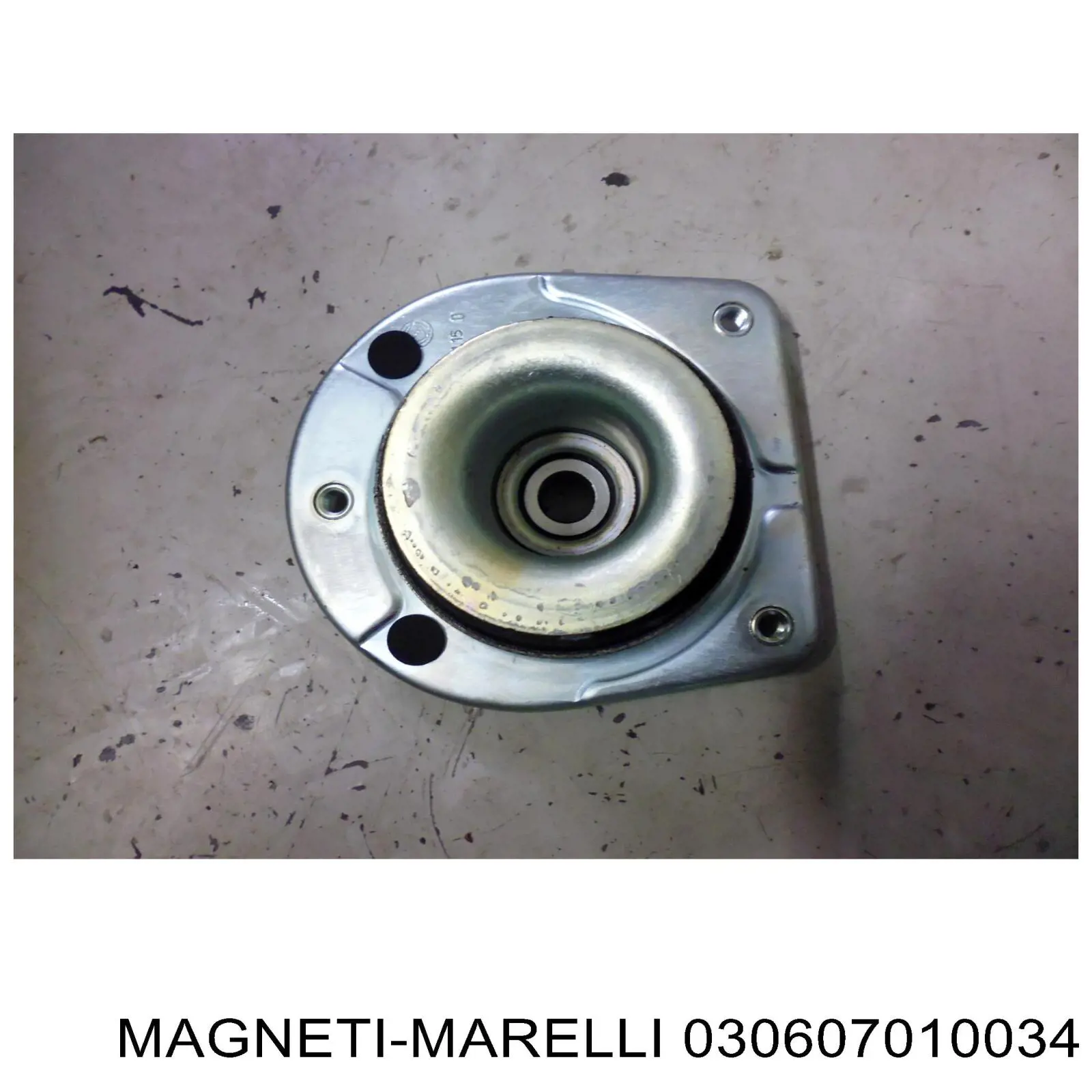 Опора амортизатора переднього лівого 030607010034 Magneti Marelli