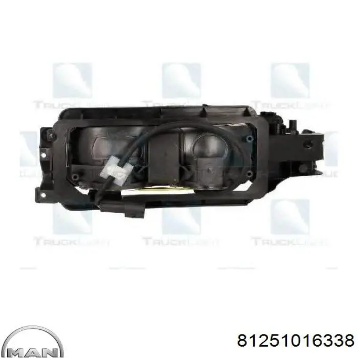 Туманка права Tangde TD0157003AR ціна, від 67.08 USD