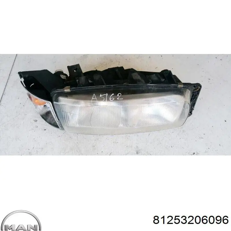 Габарит-покажчик повороту 81253206096 MAN