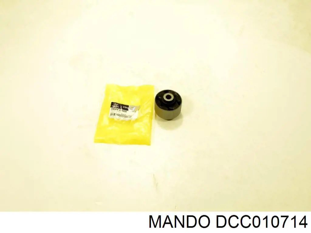 Сайлентблок переднього нижнього важеля DCC010714 Mando