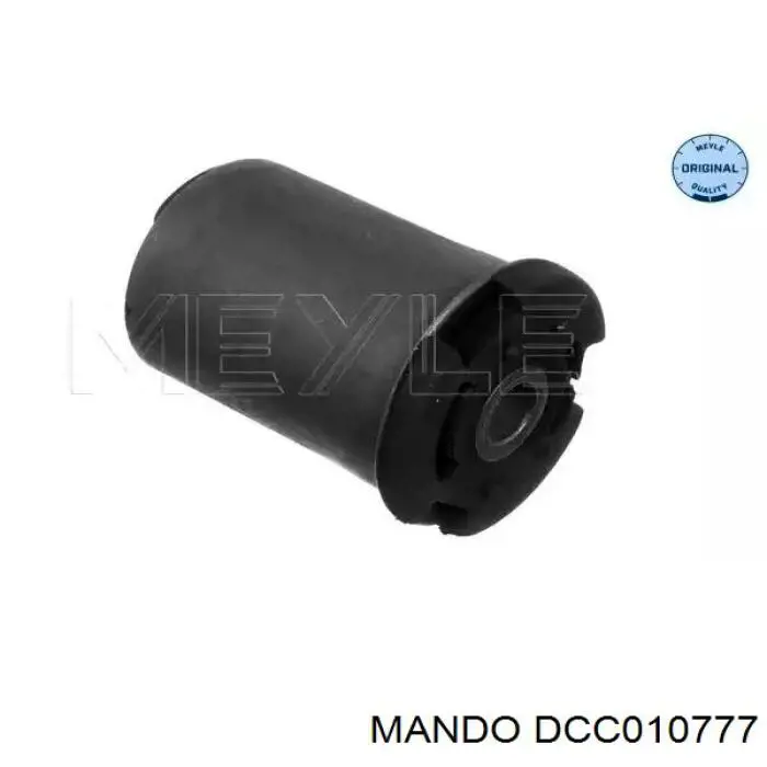 Сайлентблок підрамника задній Mando DCC010777