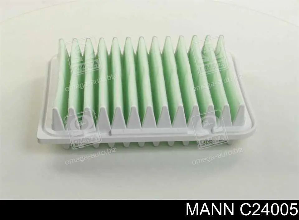 Елемент повітряного фільтра Mann-Filter C24005 ціна, від 10.37 USD
