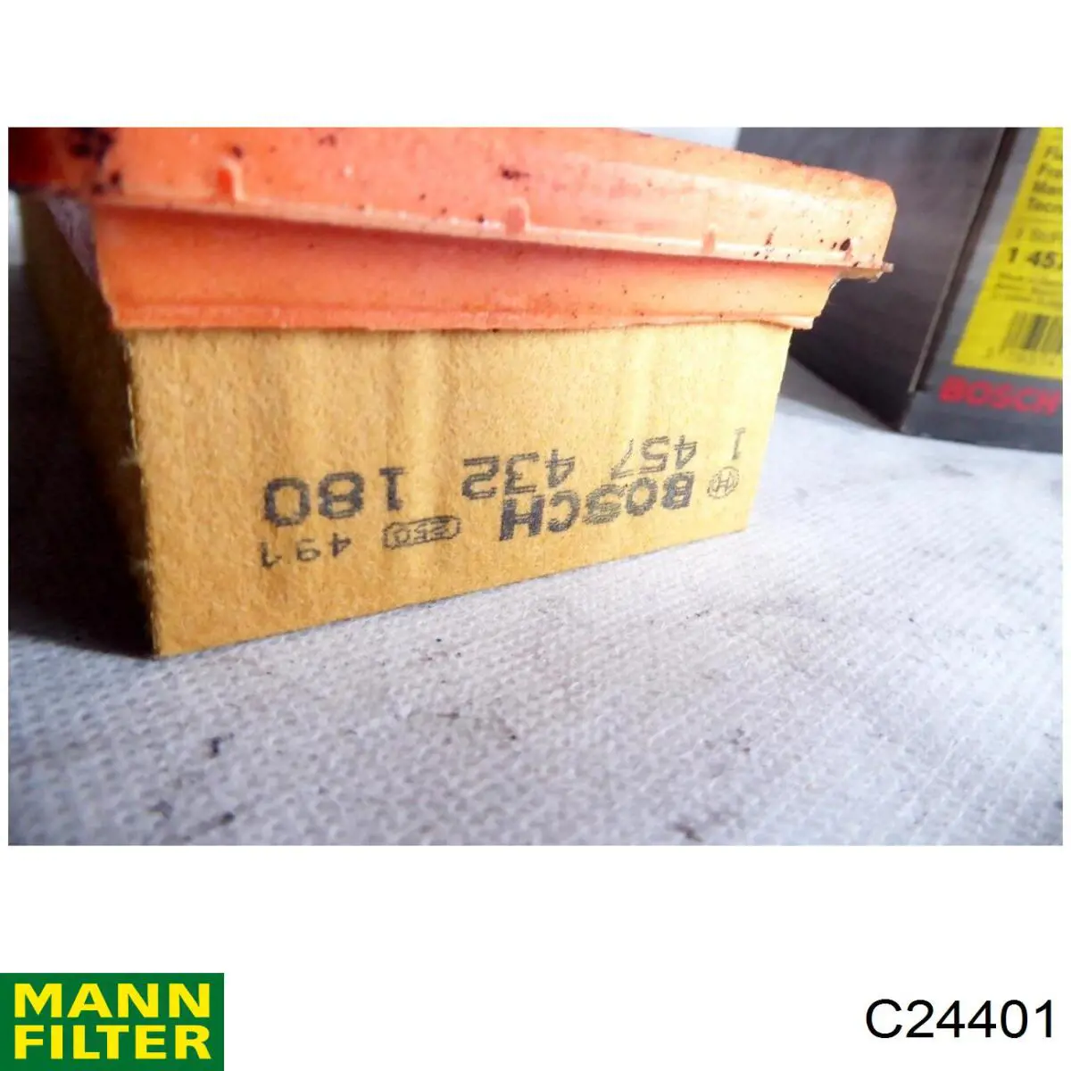 Купити C24401 Mann-Filter Автомобільний фільтр повітря
