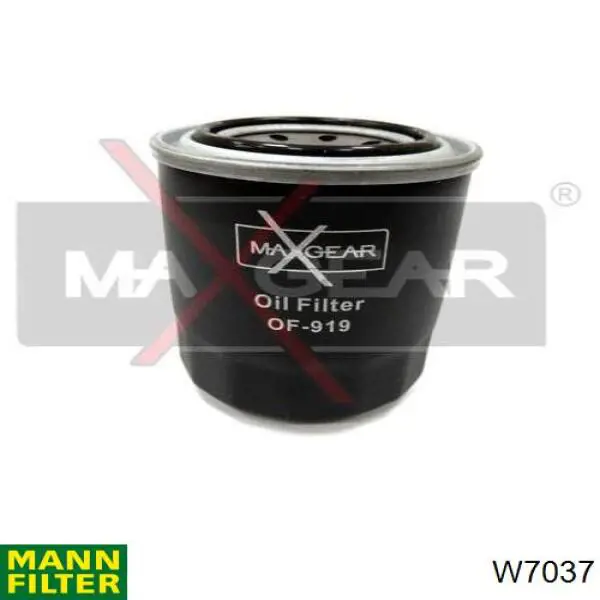 Масляний фільтр двигуна Mann-Filter W7037 ціна, від 11.51 USD