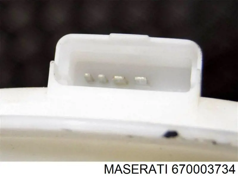 Купити 670003734 Maserati 