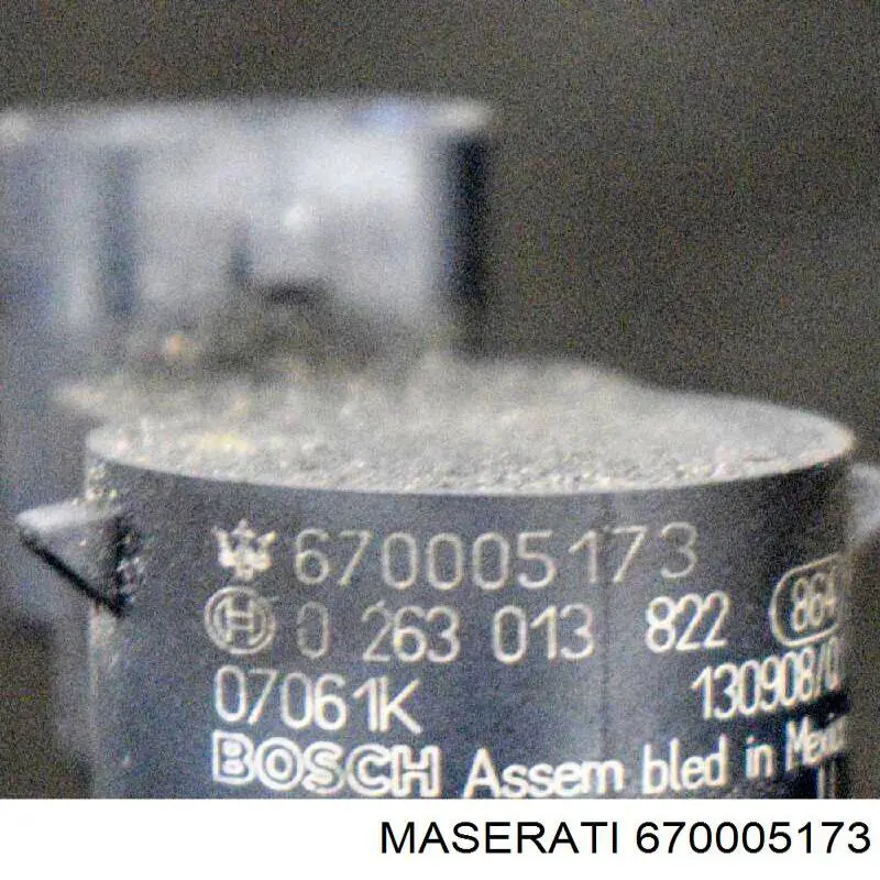 Купити 670005173 Maserati 