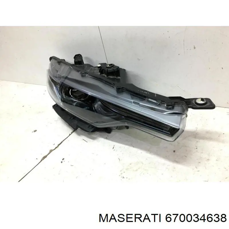 670034638 Maserati 