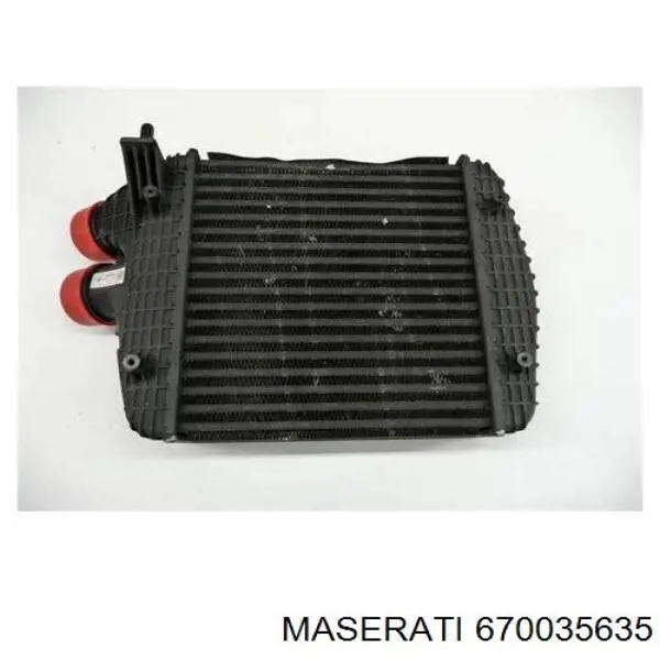 Купити 670035635 Maserati Радіатор интеркуллера