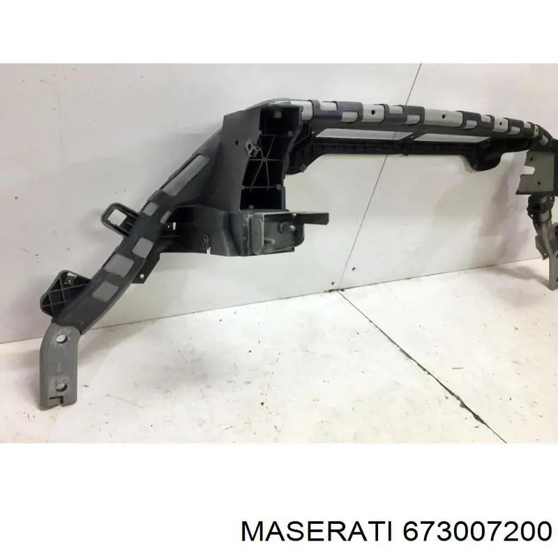  Maserati 673007200 ціна, від 633.28 USD