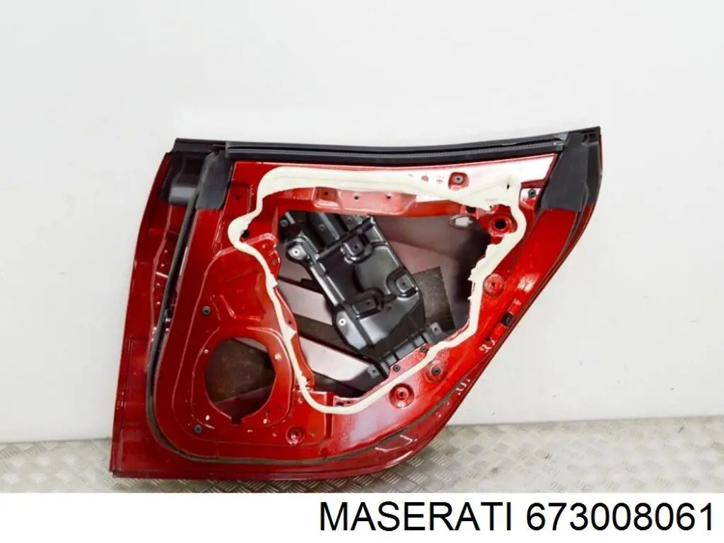Двері задні, праві 673008061 Maserati