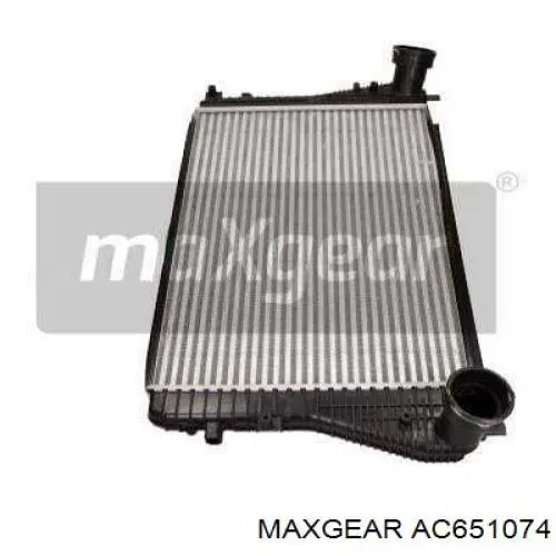 Купити AC651074 Maxgear Радіатор интеркуллера