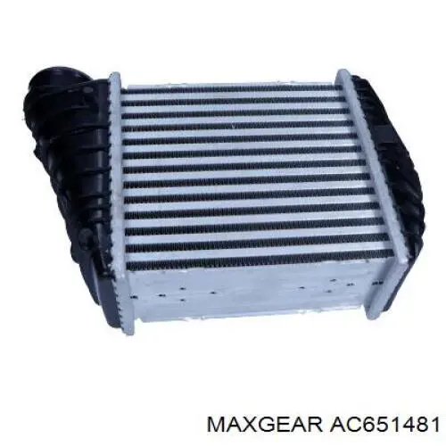 Радіатор интеркуллера AC651481 Maxgear