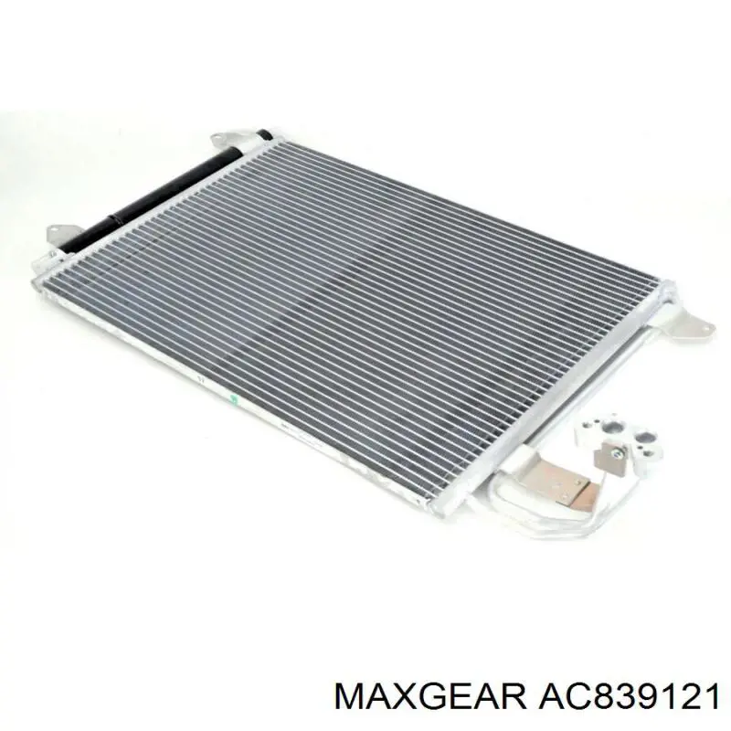 Радіатор охолодження кондиціонера Maxgear AC839121