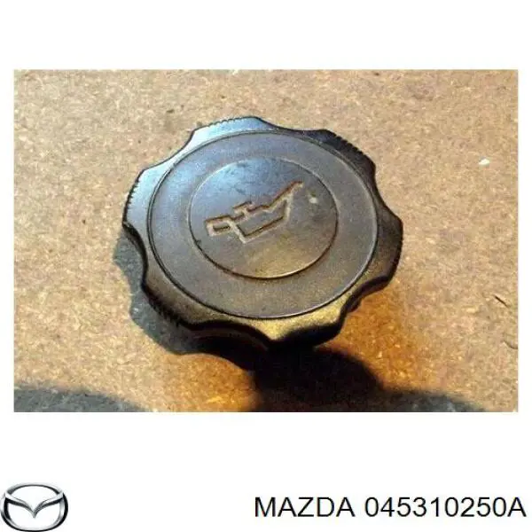 Кришка маслозаливной горловини Mazda 045310250A