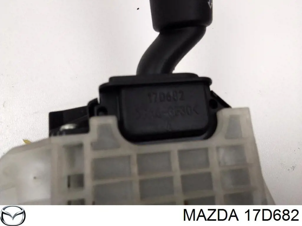 Перемикачі Mazda 17D682 ціна, від 8.46 USD