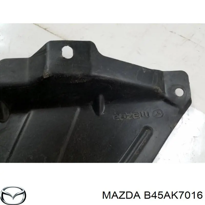 Купити B45AK7016 Mazda 