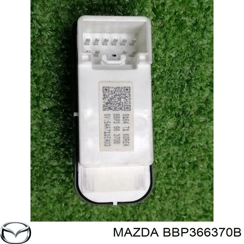 BBP366370B Mazda Кнопка підйомника переднього правого скла