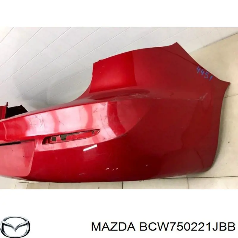 Кожух бампера заднього 4max 5506003477952P ціна, від 239.17 USD