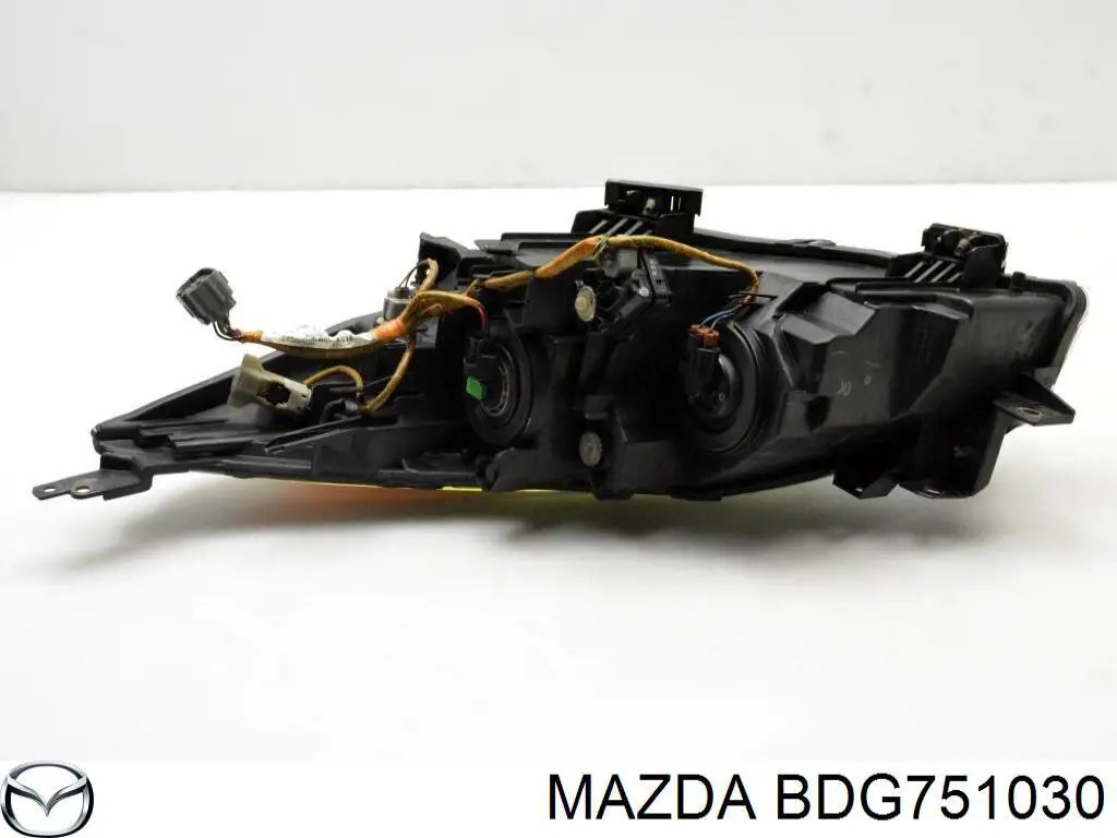 Основна фара - вставка Mazda BDG751030 ціна, від 63.34 USD