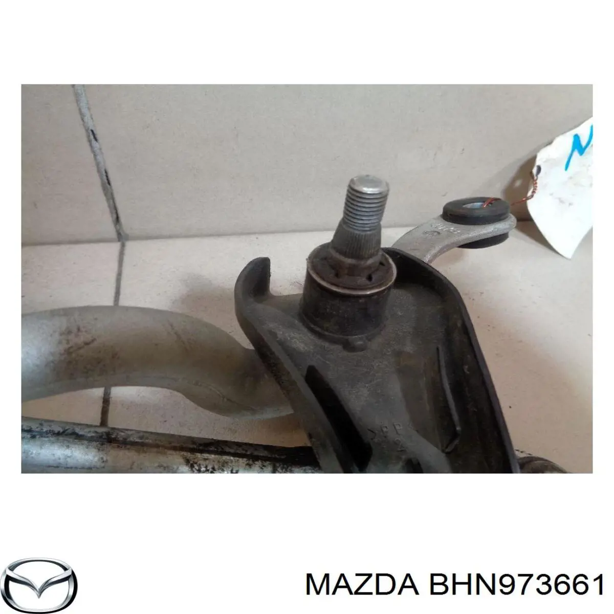 Купити BHN973661 Mazda Скло-кватирка двері, задньої, лівої