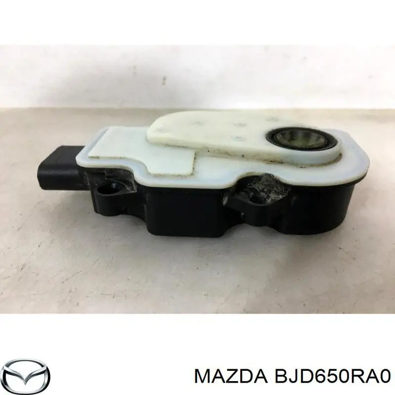  Mazda BJD650RA0 ціна, від 87.42 USD