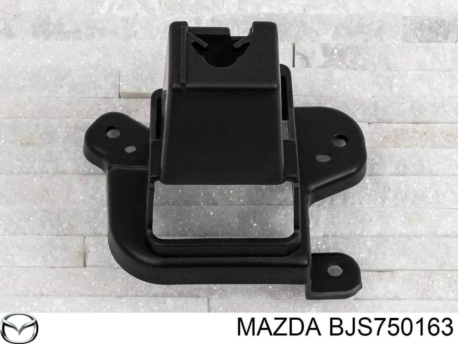 BJS750163 Mazda Кронштейн решітки радіатора