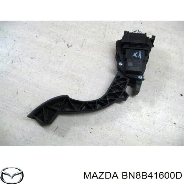 Підаль газу Mazda BN8B41600D ціна, від 25.34 USD