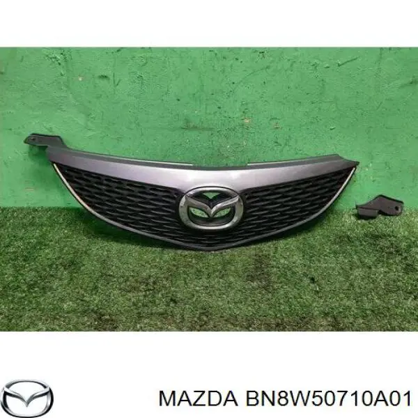 Купити BN8W50710A01 Mazda Захисна решітка радіатора
