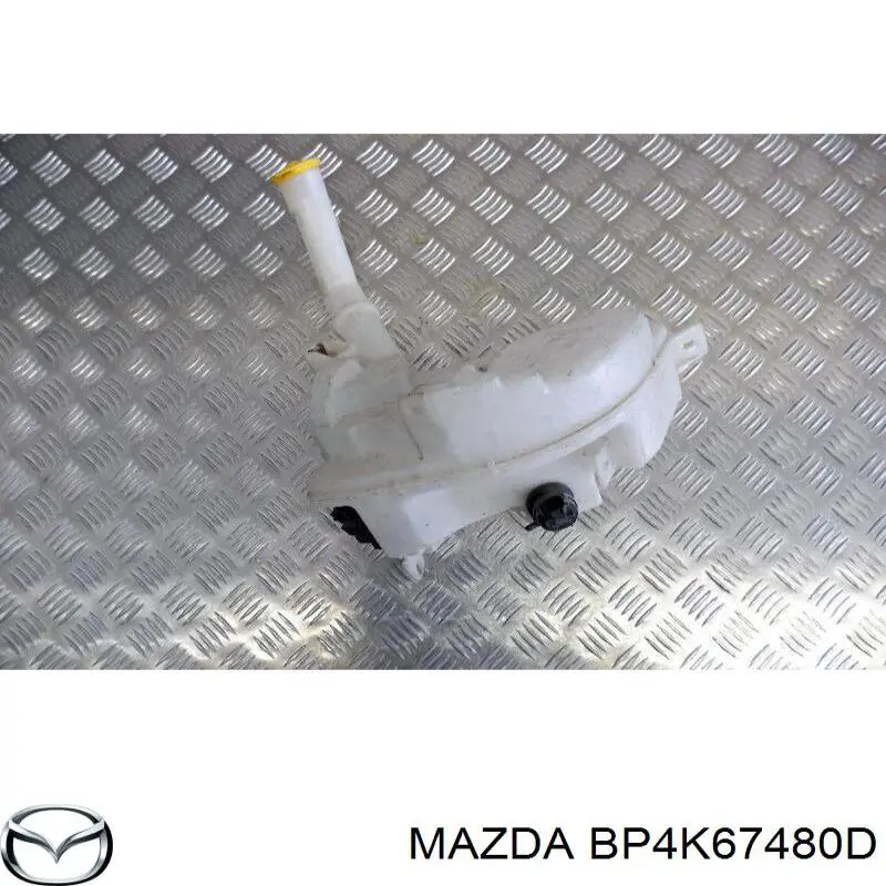 Бачок омивача скла BP4K67480D Mazda