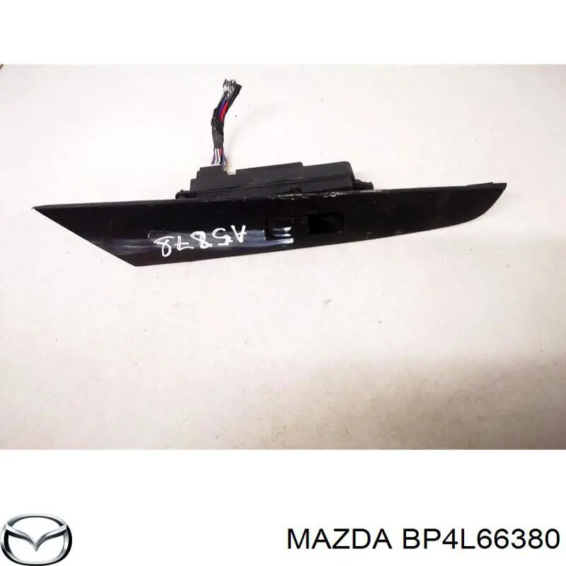Кнопковий блок керування склопідіймачами задній лівий Mazda 3 (BK14) (Мазда 3)