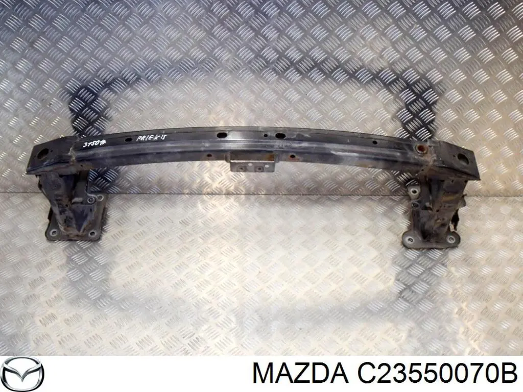 Шина бампера переднього Mazda C23550070B ціна, від 58.16 USD