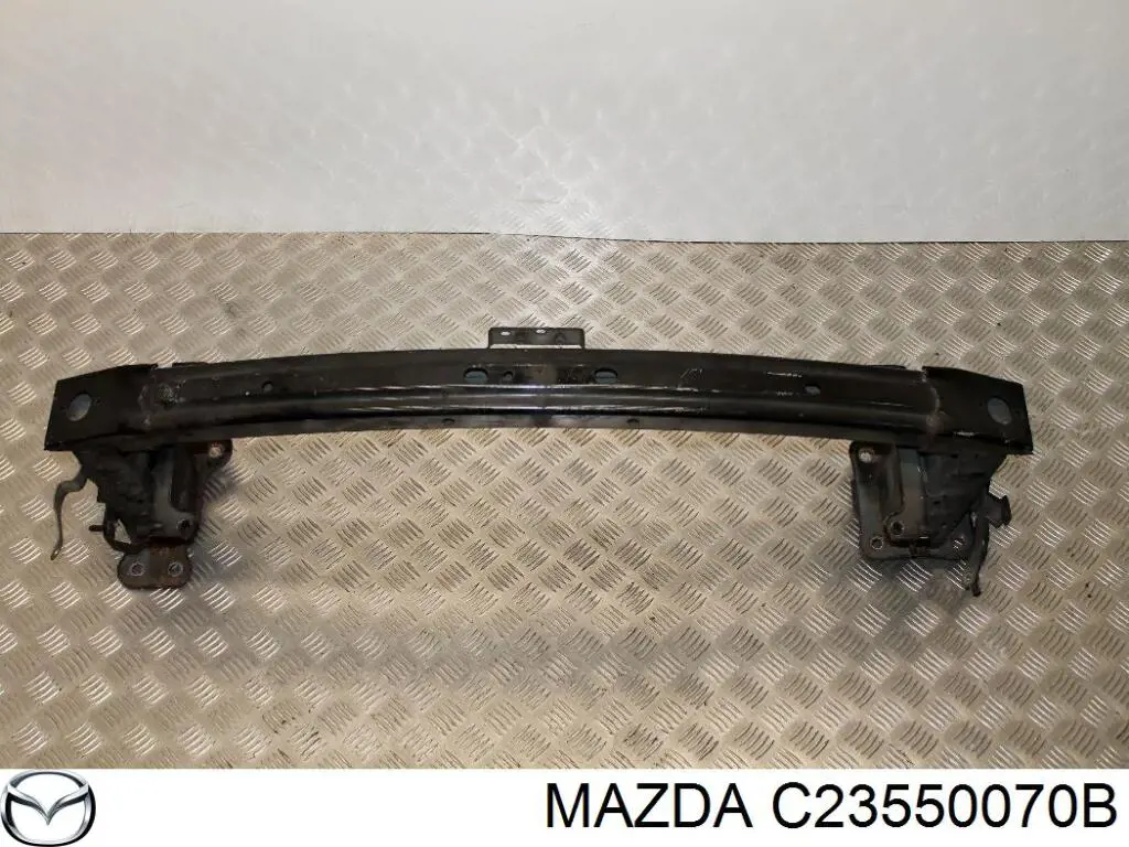 Купити C23550070B Mazda Буфер бампера переднього