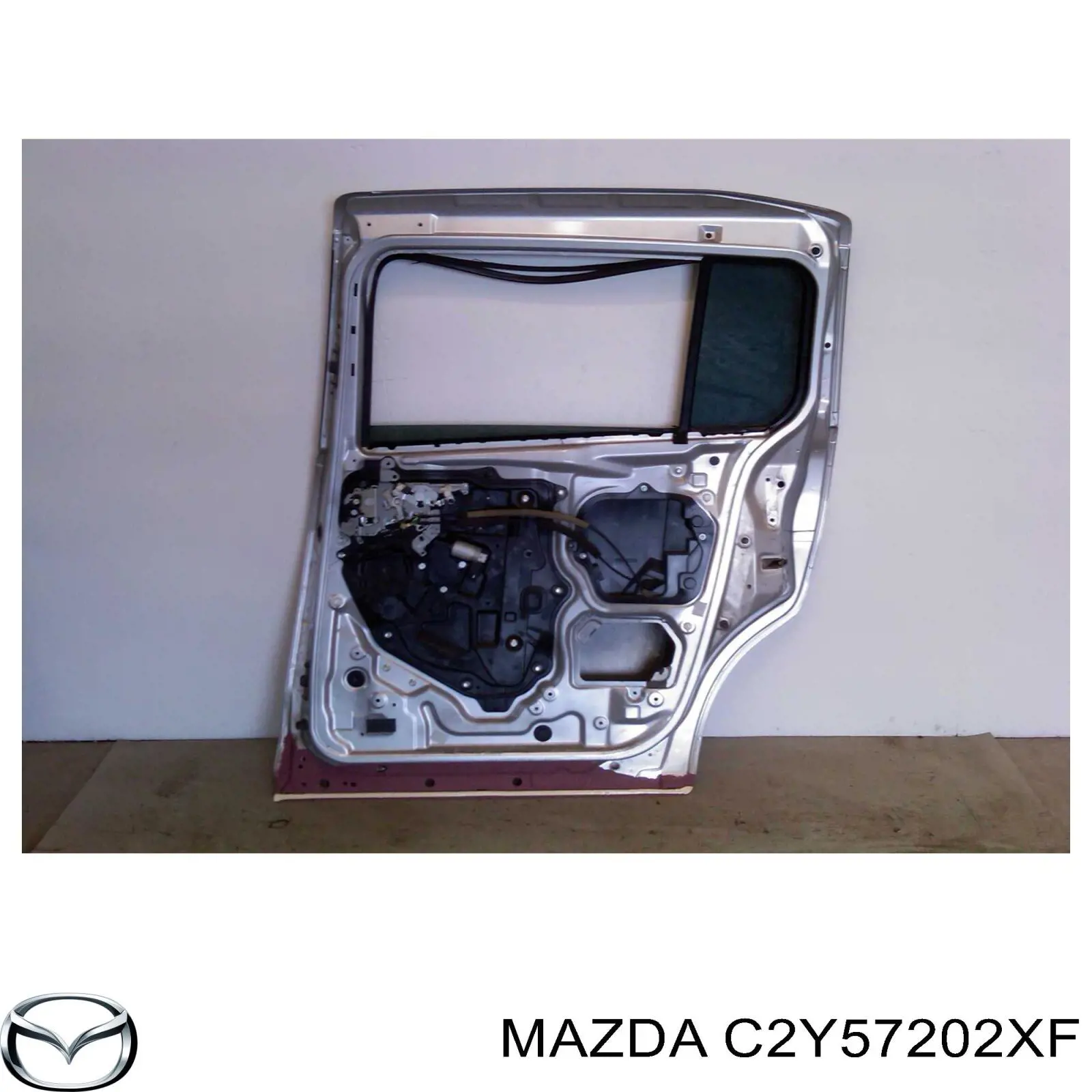 Двері задні, праві Mazda 5 (CR) (Мазда 5)