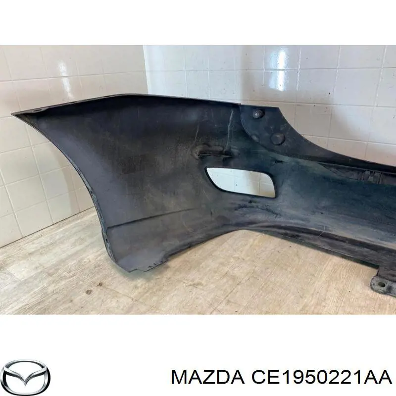 Кожух бампера заднього Mazda CE1950221AA ціна, від 253.09 USD