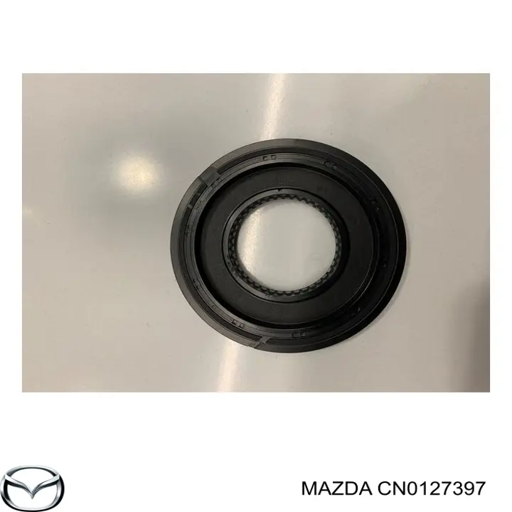 Купити CN0127397 Mazda Сальник роздавальної коробки, передній вихідний