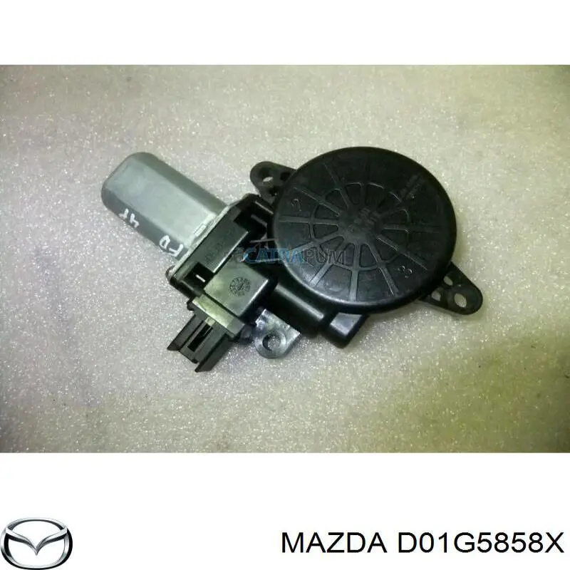 Купити D01G5858X Mazda 
