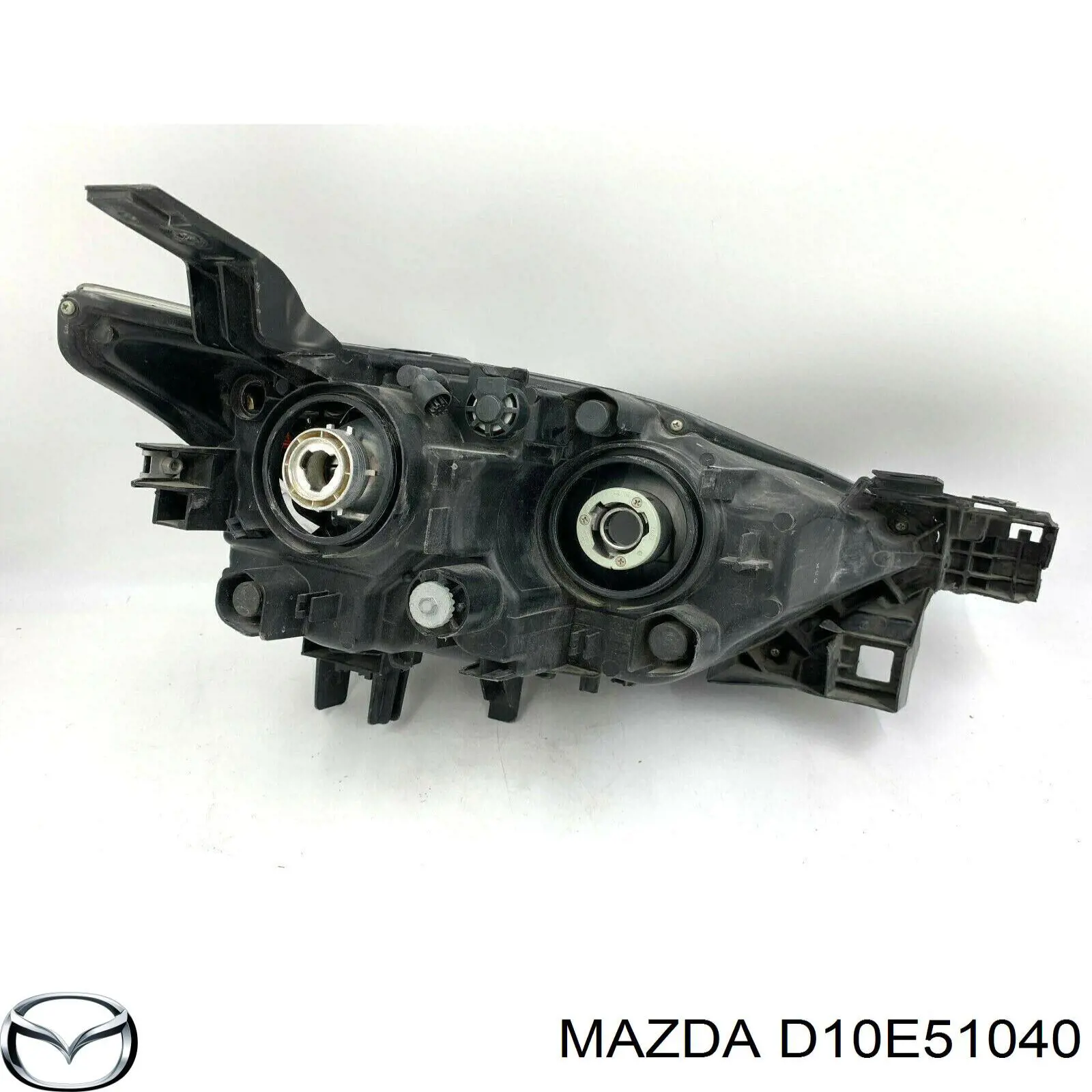 D10E51040 Mazda Фара дальнього світла в зборі