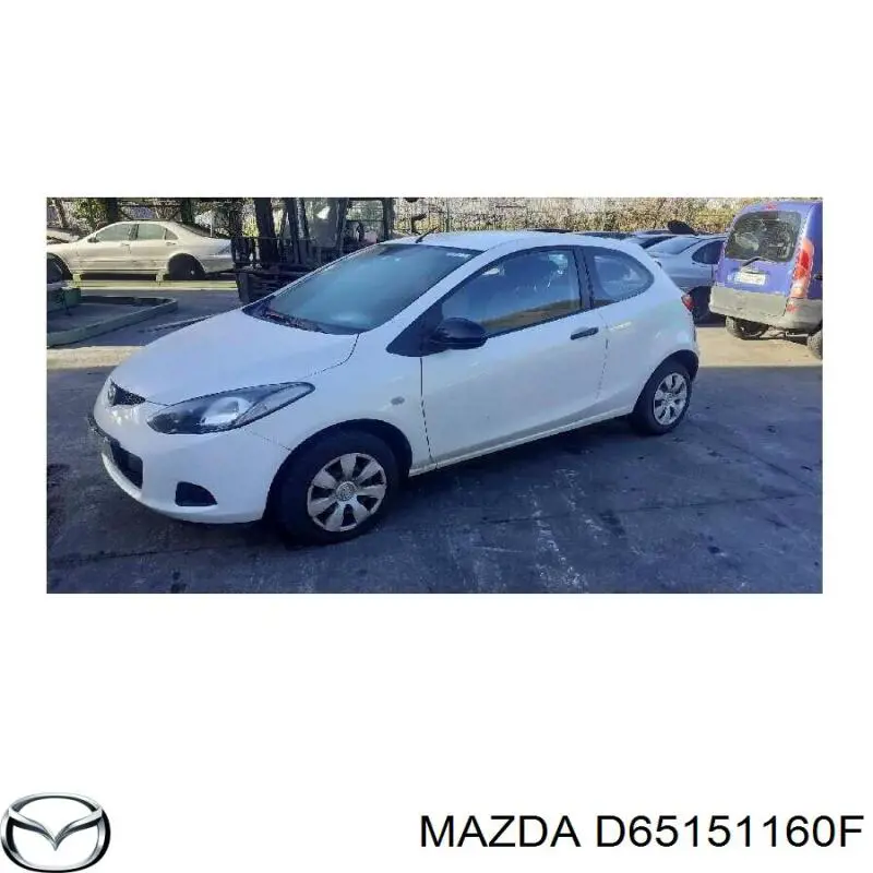 Купити D65151160F Mazda Лівий стоп