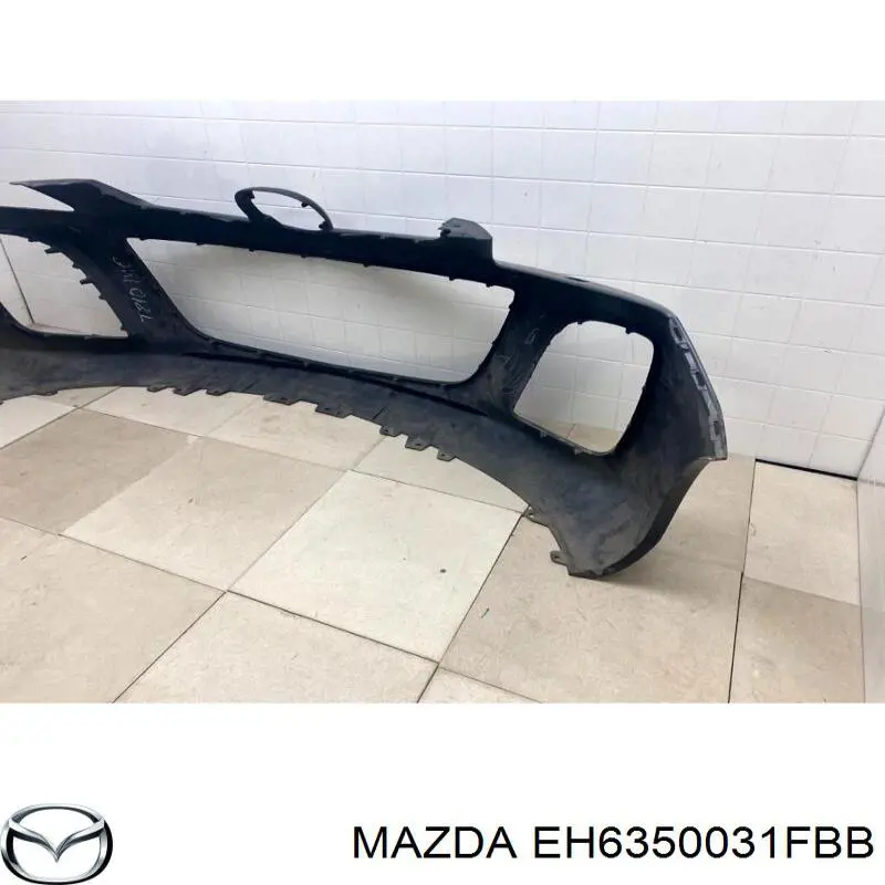 EH6350031FBB Mazda Бампер передній в зборі