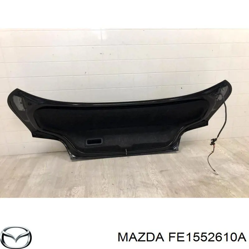 FE1552610B Mazda кришка багажника